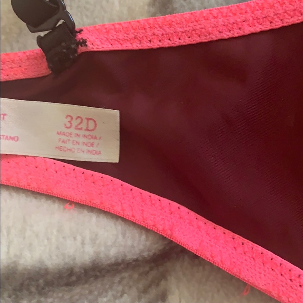 Bra - Picture 3 of 3